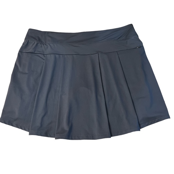 Nike Dri-Fit Skort - Picture 2 of 4